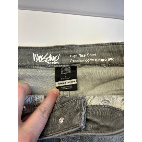 Vintage Y2K (2000s) gray Denim Jean Shorts (size 2) - Picture 3 of 7